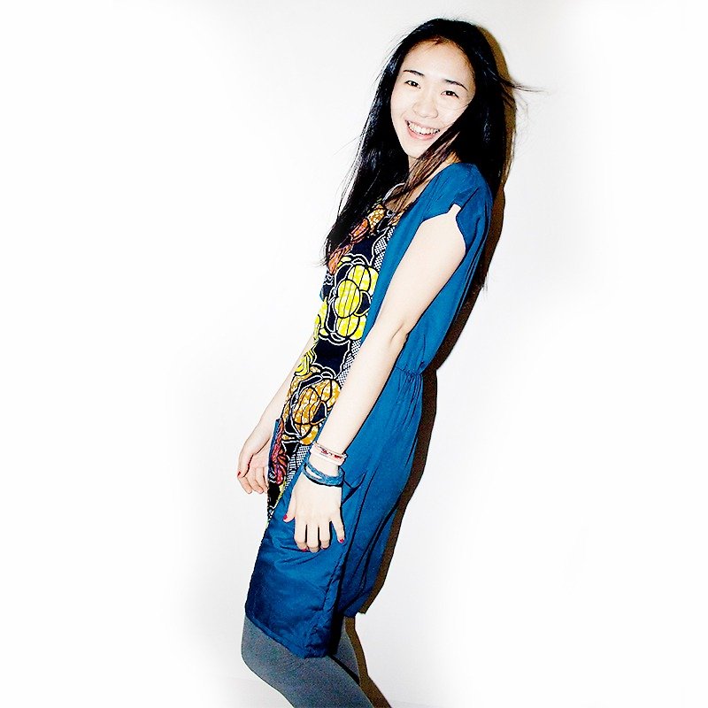 Yang Ga YOUNGA African fabric stitching mini dress (Spot delicious Miss corn) - ชุดเดรส - ผ้าฝ้าย/ผ้าลินิน สีน้ำเงิน