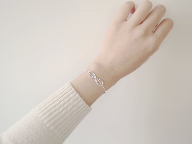 Infinite (925 sterling silver bracelet) - Cpercent handmade jewelry - สร้อยข้อมือ - เงินแท้ สีเงิน