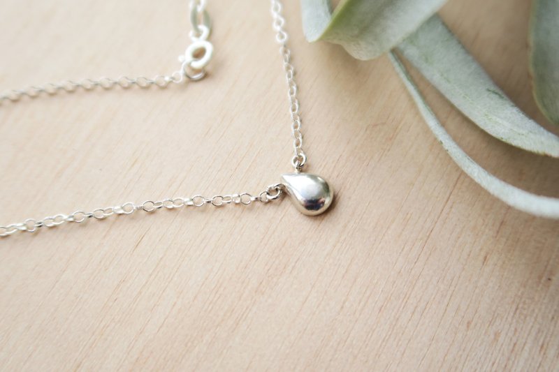 925 Sterling Silver Mini Water Drop Necklace Clavicle Chain Long Chain - สร้อยคอ - เงินแท้ สีกากี
