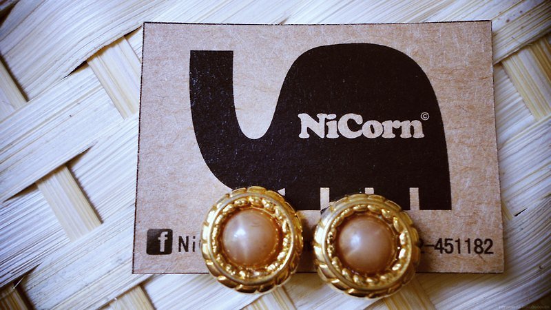 NiCorn手作-髮梢的幸福-香檳金圓圈復古耳環(耳夾式) - 耳環/耳夾 - 其他材質 咖啡色