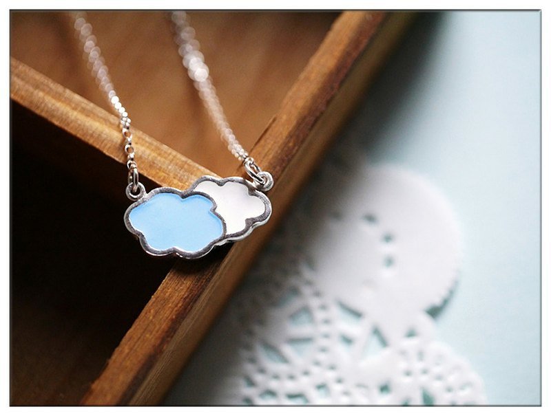 ~ Blue & amp; Baiyun {Silver} + 16 " Silver Necklace ~ sheep + hand-made - สร้อยคอ - โลหะ สีน้ำเงิน