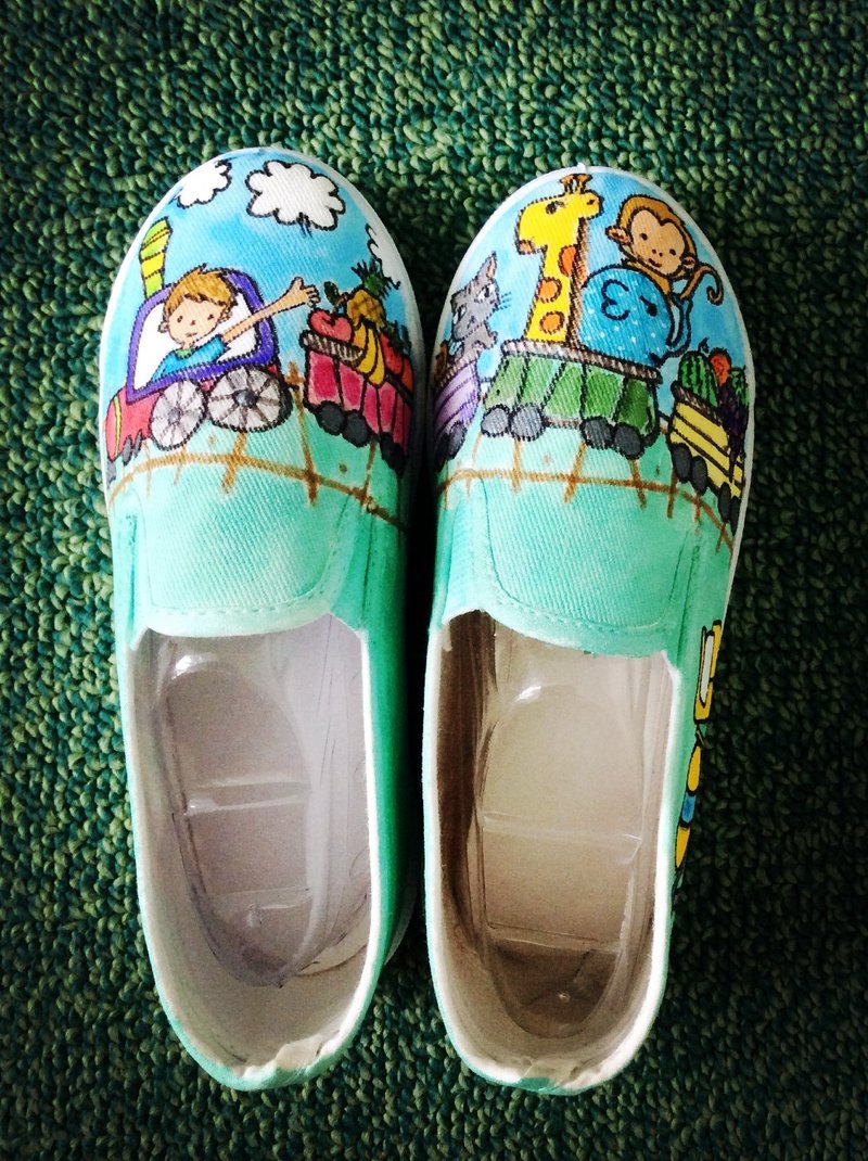 Hand-painted shoes [My favorite の物] - Men's Casual Shoes - Other Materials Multicolor