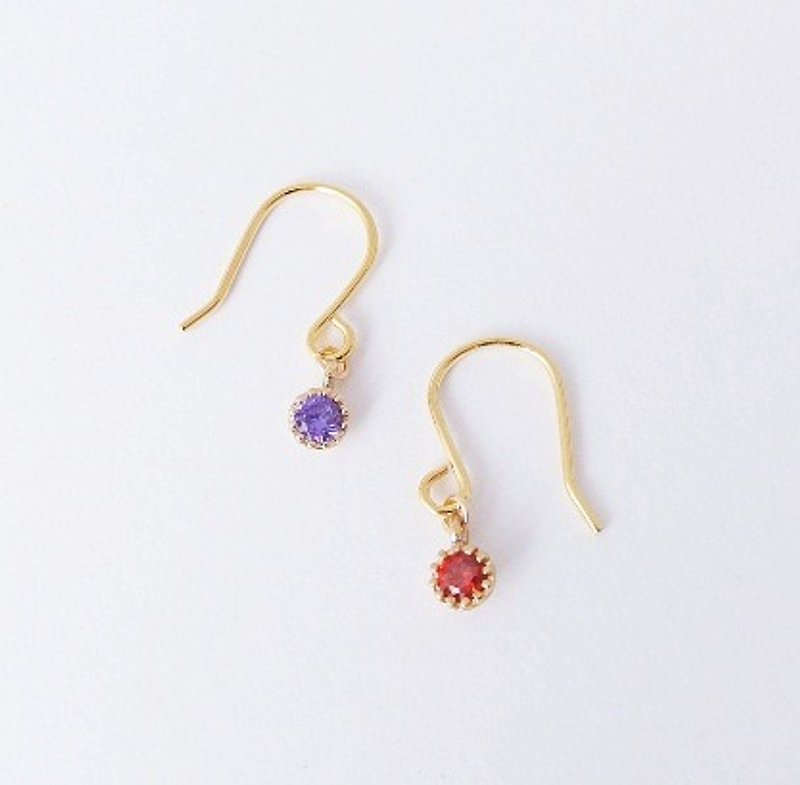| Touch of moonlight | extremely simple diamond earrings swaying small four-color - Earrings & Clip-ons - Gemstone Purple