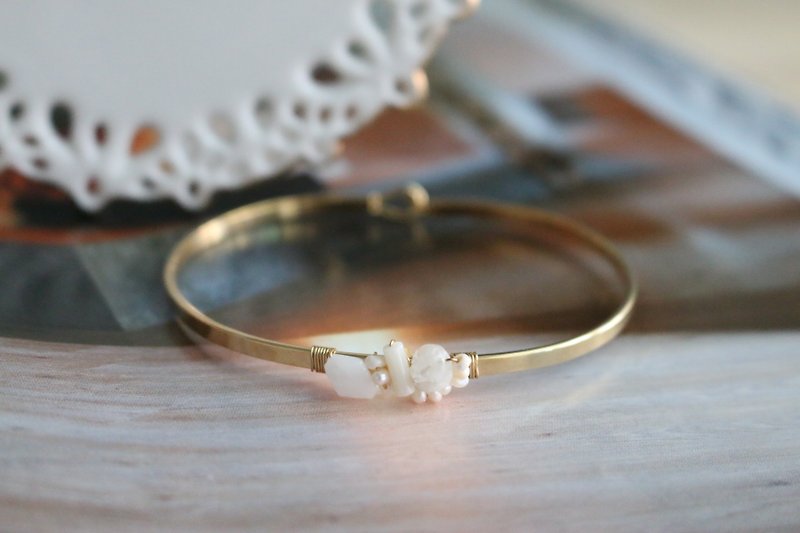 Moonstone bracelet-good morning- - Bracelets - Gemstone White