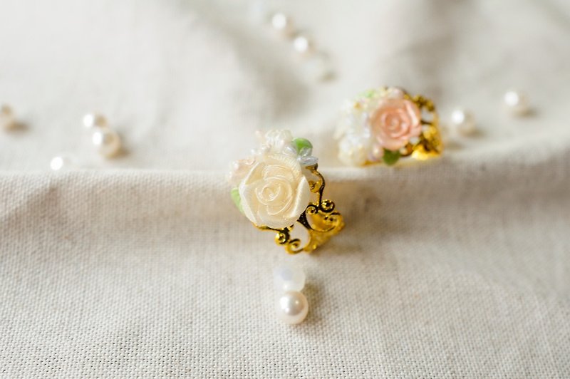Sweet Dream☆Flower wedding dress rose lace ring / rice gold rose - แหวนทั่วไป - วัสดุอื่นๆ ขาว