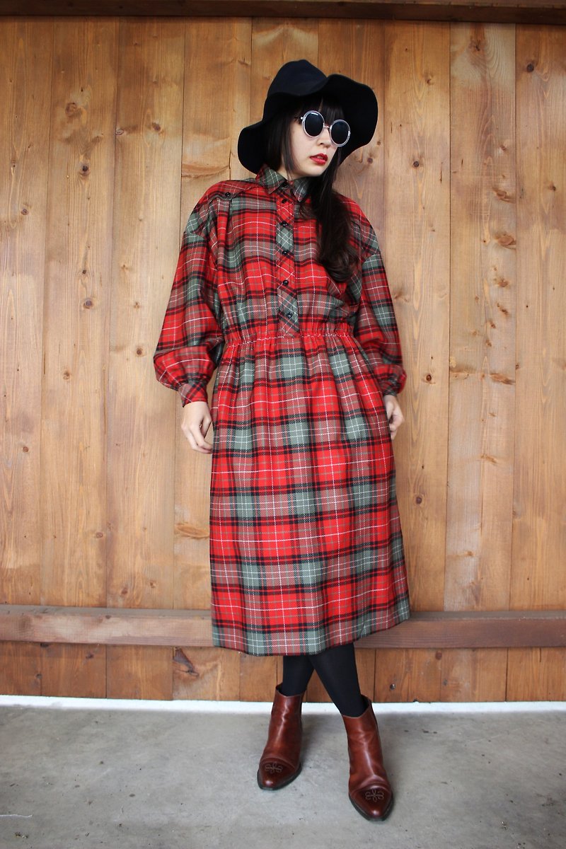 F978 (Vintage) red plaid long-sleeved vintage dress - One Piece Dresses - Other Materials Red