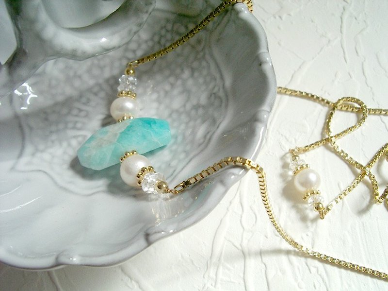Retro natural precious stones and pearls asymmetric long chain - สร้อยคอ - วัสดุอื่นๆ สีน้ำเงิน