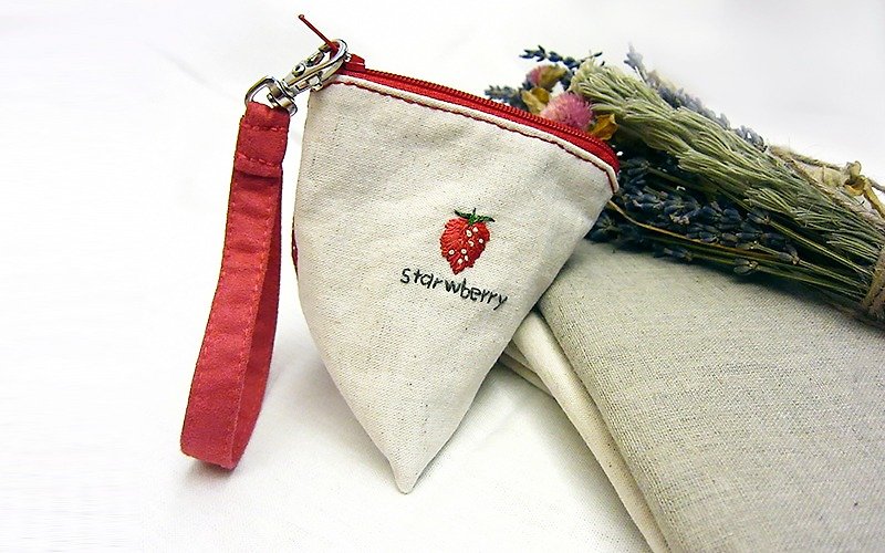 100% PURE Fruits embroidery triangle bag / Strawberry - กระเป๋าใส่เหรียญ - งานปัก สีแดง