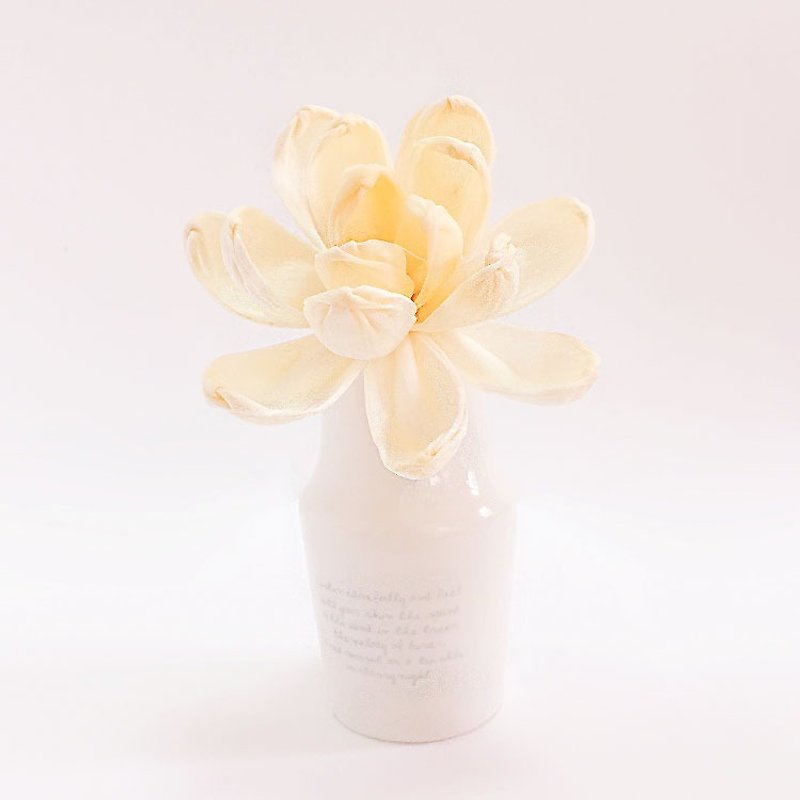 日本のアート・ラボ - 消臭ボトルの花 - ベルガモットローズ - アロマ・線香 - その他の素材 ホワイト