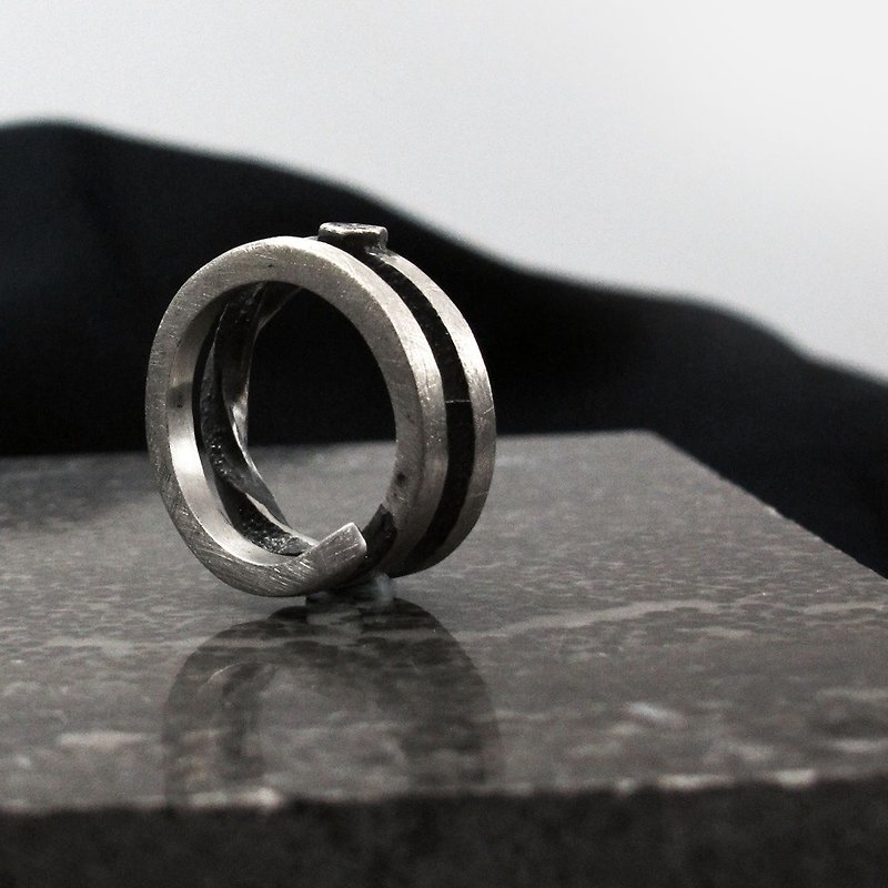 Sterling silver ring edge. Angle G 925 Sterling Silver Ring - 64DESIGN - General Rings - Sterling Silver Silver