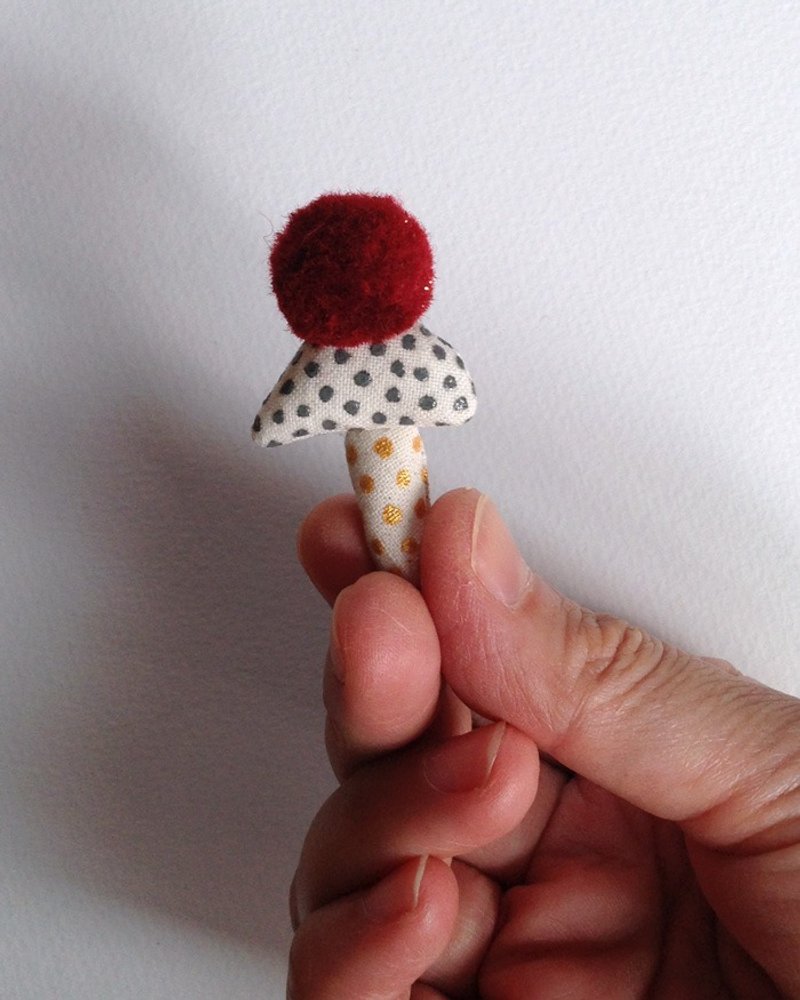 Mushrooms brooch (dark red pom-poms) - Brooches - Other Materials Red