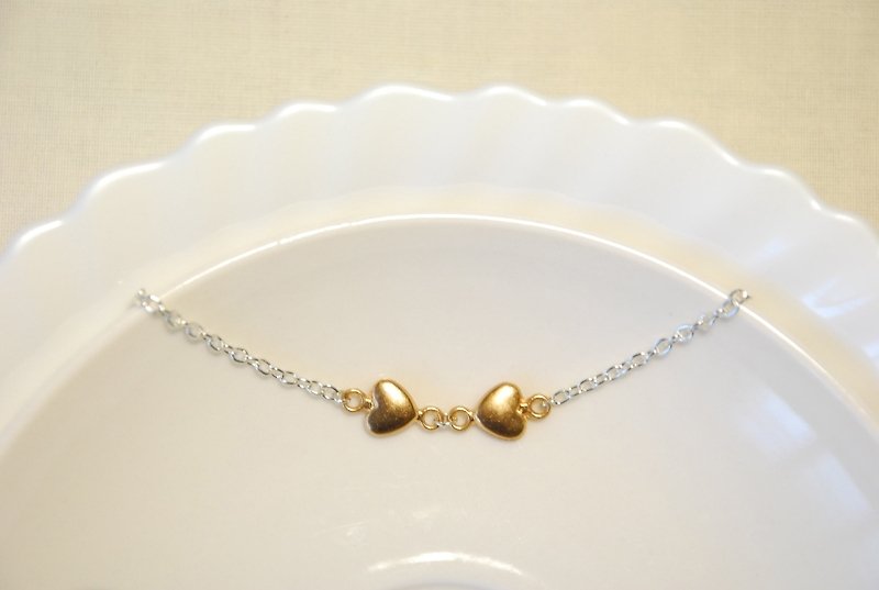 :: Cat Princess:: Temperament metal chain ~ Two connected hearts // Bracelet - Bracelets - Other Metals Gold