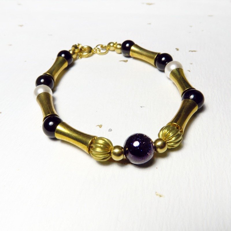 Classical constellation Taurus 12 ◆ golden - natural stone / sand Stone Blue / Obsidian / Swarovski crystal pearl / Bronze/ bracelet bracelet gift custom designs - งานโลหะ/เครื่องประดับ - วัสดุอื่นๆ สีทอง