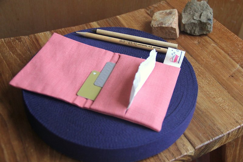 [ハグ] weimomの母親細心の日本の布のトイレットペーパーバッグ、台湾優れた製品設計製ギフトカードホルダー● - 財布 - その他の素材 ピンク