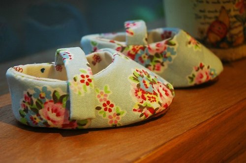 Cocon Zakka 喜氣洋洋嬰兒鞋