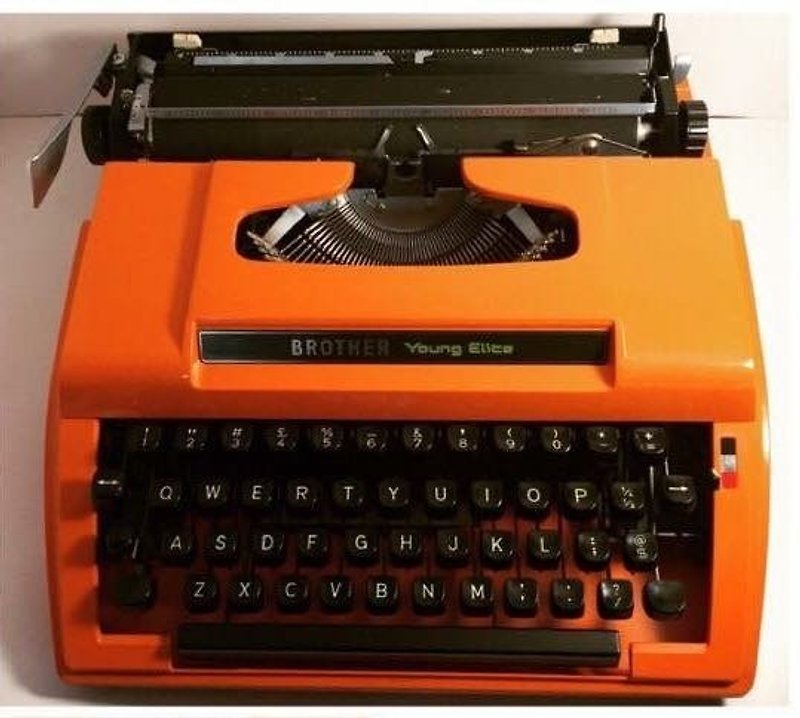 日本製 早期打字機 Brother 擺飾/復古/拍照道具 - 裝飾/擺設  - 塑膠 橘色