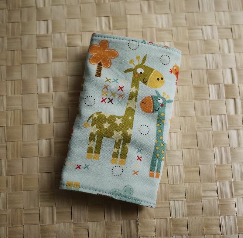 Infant straps waterproof saliva towel / saliva cloth / mat = Taiwan cotton = giraffe = water green - Bibs - Other Materials Green