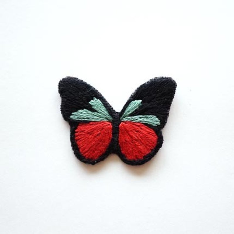 Vintage style butterfly hand-embroidered brooch - Brooches - Thread Red