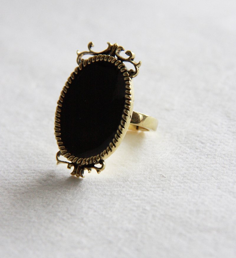Plain Black Oval Ring Antique Style Jewelry / Adjustable Ring / Girl Woman Accessories - General Rings - Other Metals Black
