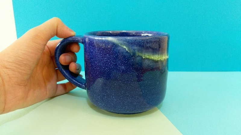 Twilight blank blank mug 250c.c - แก้วมัค/แก้วกาแฟ - เครื่องลายคราม สีน้ำเงิน