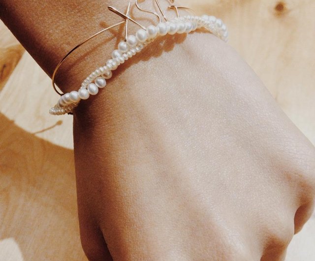 レディースブレスレット 銀のブレスレット 銀雕蝶のブレスレット