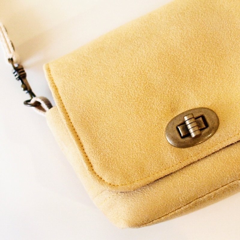 1pinfun ♡ suede camera bag small gradient yellow * - Camera Bags & Camera Cases - Other Materials Yellow