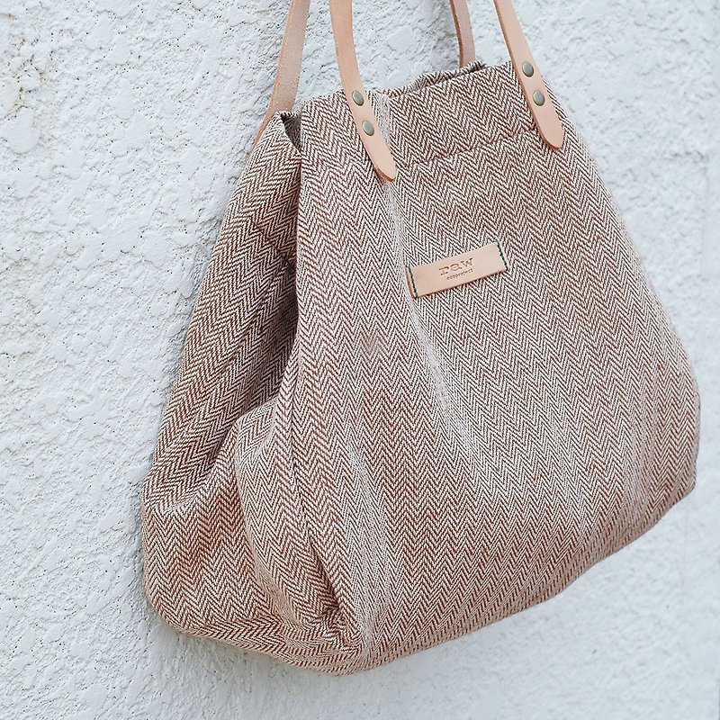 Special package - shoulder bag - herringbone - กระเป๋าแมสเซนเจอร์ - ผ้าฝ้าย/ผ้าลินิน สีนำ้ตาล