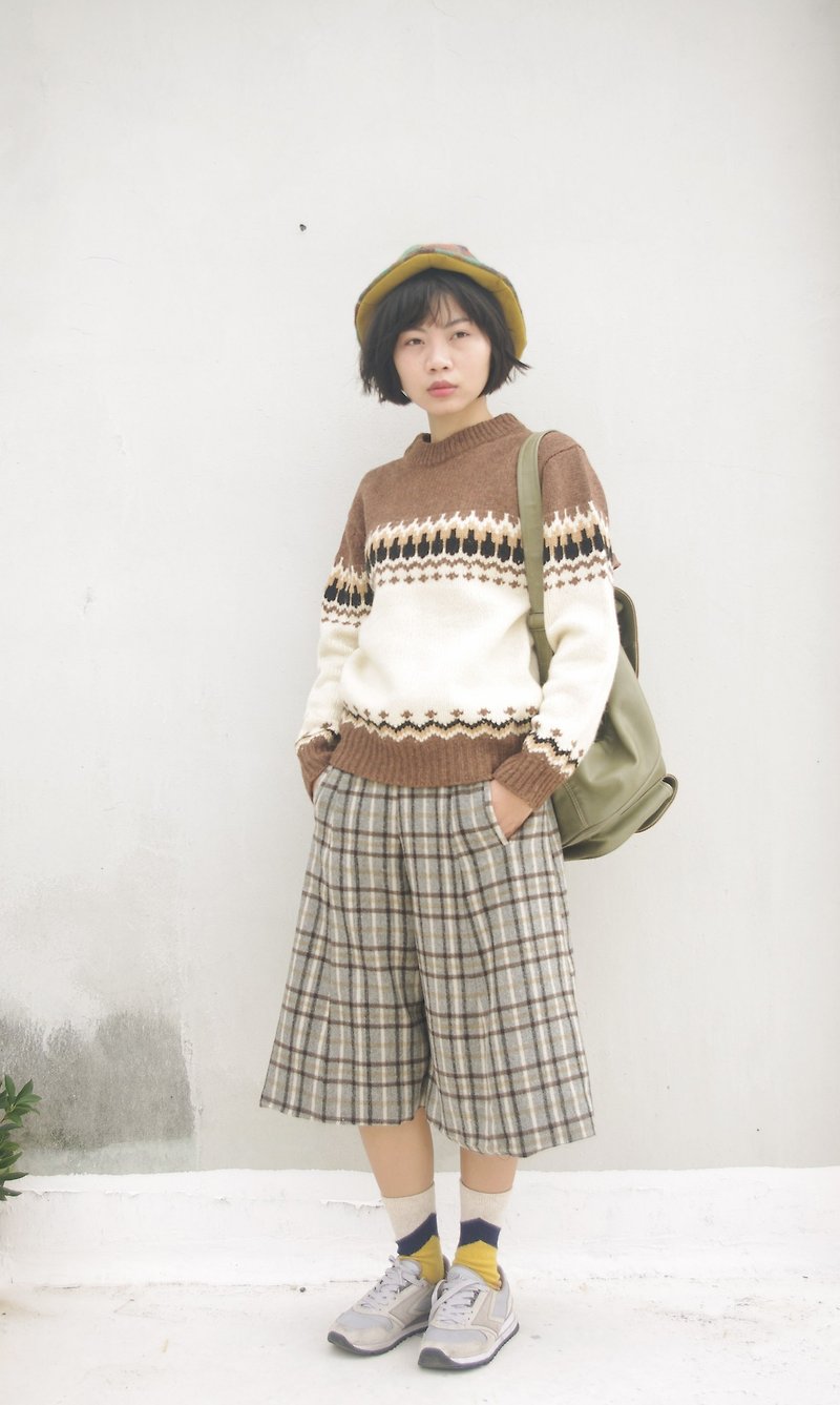 4.5studio- Japan Shimokitazawa vintage - thick pudding snowflake jacquard knit sweater - Women's Sweaters - Other Materials Brown