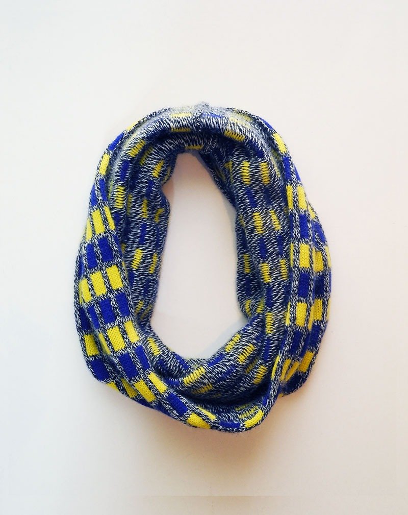 Studio Chiia design * Handmade neck scarf around Kashmir wool scarf handmade scarves comfort - Scarves - Other Materials Multicolor