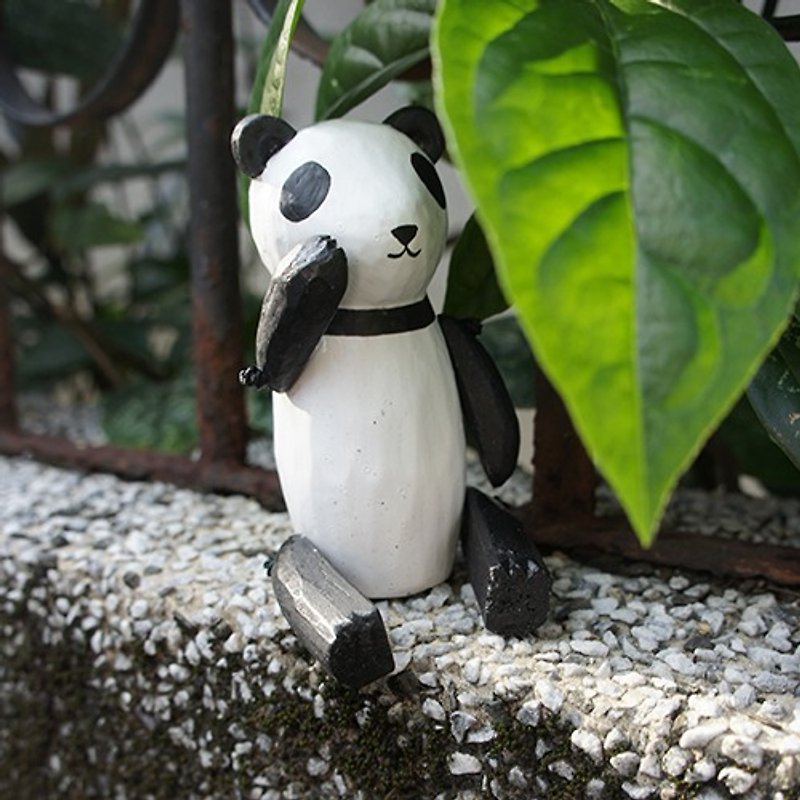 Small things_Wooden animal series: Good afternoon panda who loves to dance_Joints can swing - Items for Display - Wood 
