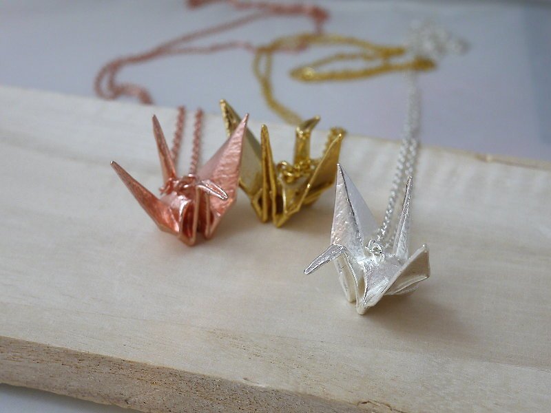 Paper crane handmade necklace long chain. Tri-color silver/antique gold/ Rose Gold. multiple discounts - สร้อยคอ - โลหะ สีเงิน