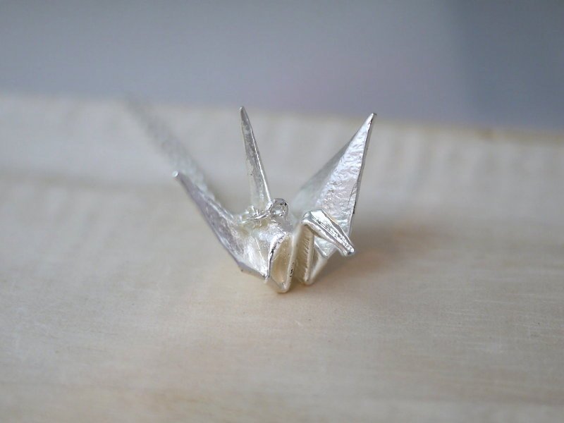 Paper crane handmade necklace long chain. Tri-color silver/antique gold/ Rose Gold. multiple discounts - สร้อยคอ - โลหะ สีเงิน