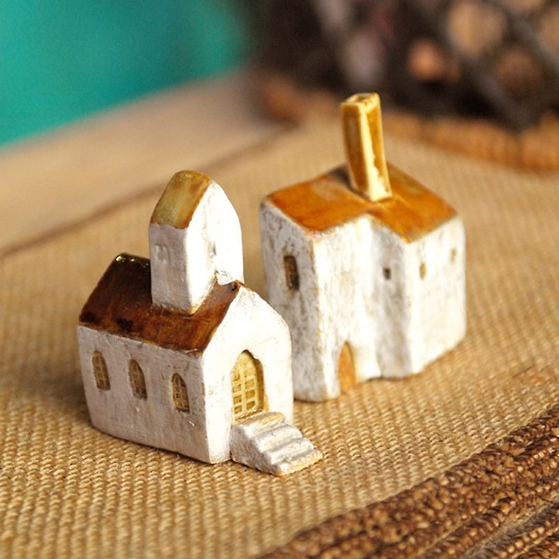 土黃棕屋頂-3南法小陶屋(陶瓷2件)聖誕+生日好禮 - 其他 - 其他材質 金色