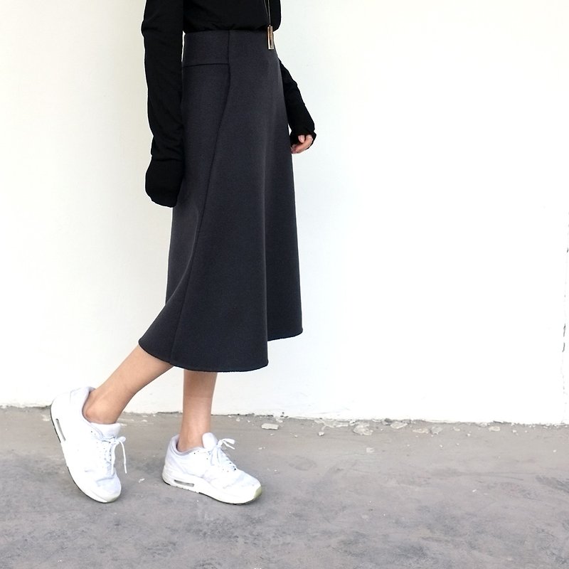 Gao fruit / GAOGUO original designer brand women's perspective A word minimalist waist pure wool skirts - Skirts - Other Materials Gray