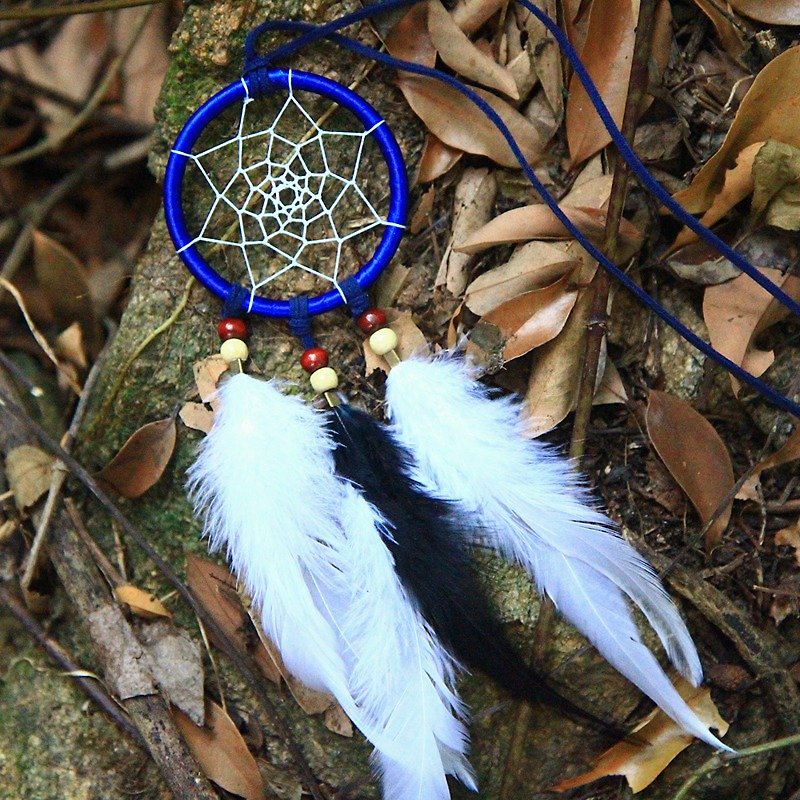 ESCA • DreamCatcher handmade dream catcher-necklace (sapphire blue) - Necklaces - Other Materials Blue