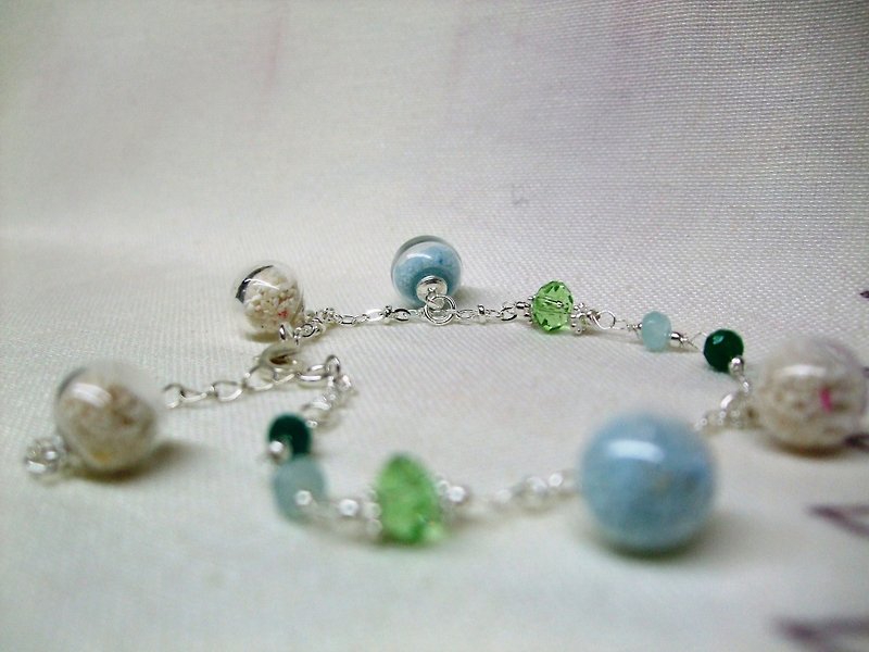 You may hardly forget the gentleness-bracelet - Bracelets - Other Materials Multicolor