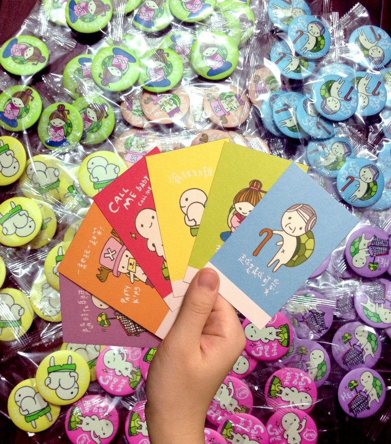 [Turtle Come back to the vicissitudes of life series] candy badges & amp; Mini Cards: once under one roof six district *** - เข็มกลัด/พิน - วัสดุกันนำ้ หลากหลายสี