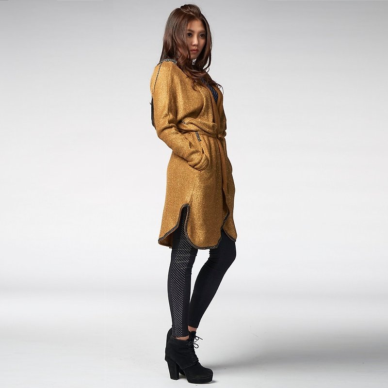 【Coat】 hooded arc splice cover _ gold - เสื้อแจ็คเก็ต - ขนแกะ สีทอง