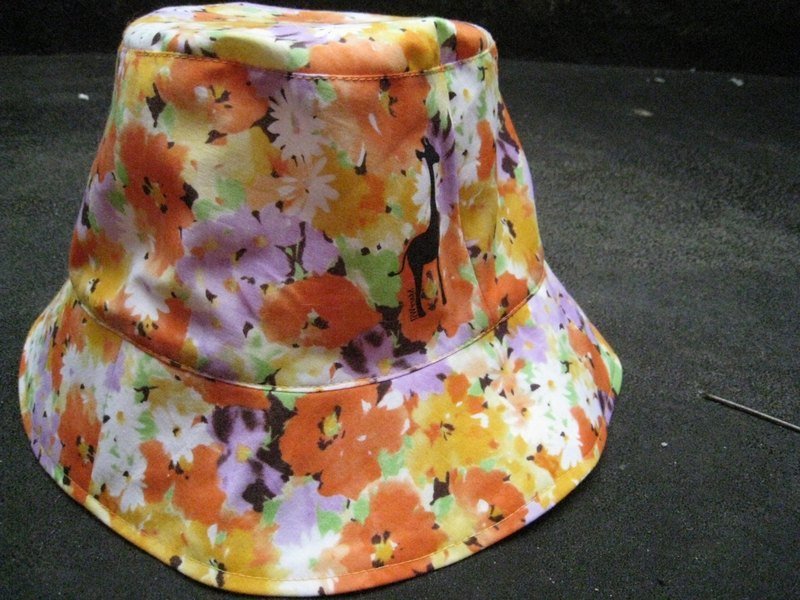 MaryWil百搭漁夫帽-夏日小花款 - Hats & Caps - Other Materials Orange