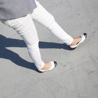 Crystal Code White (Classic white) WL microtip last flat shoes -White Flat