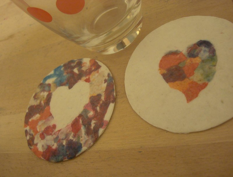 Heart-to-heart paper coaster - ที่รองแก้ว - กระดาษ หลากหลายสี