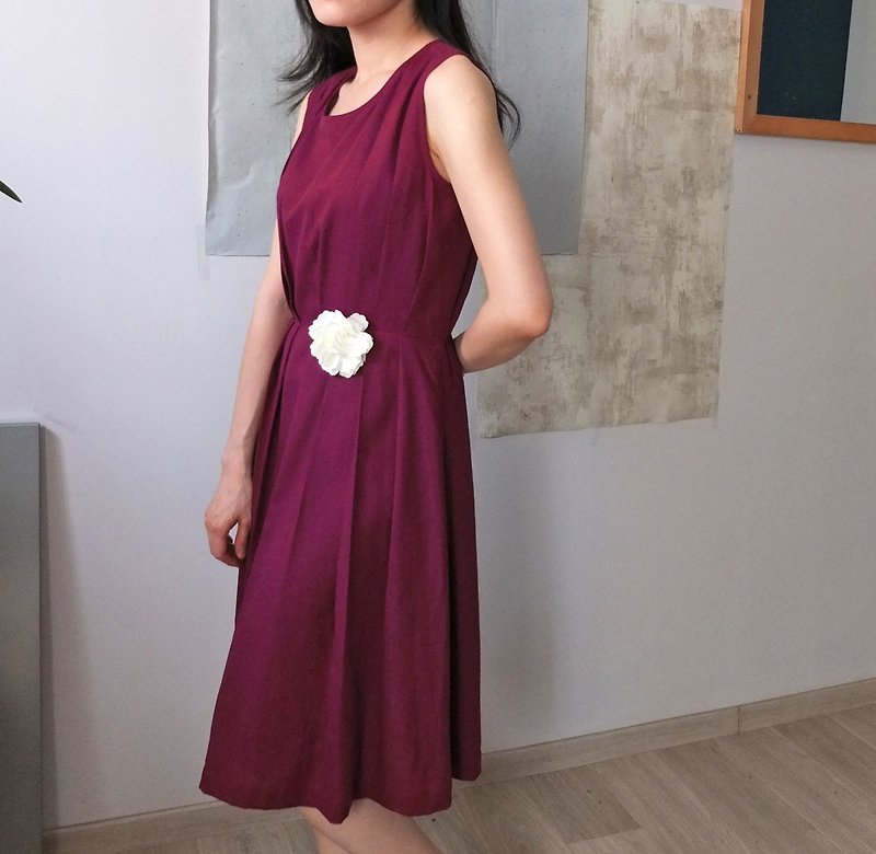 Burgundy purple sleeveless linen natural and simple wedding dress - One Piece Dresses - Other Materials 