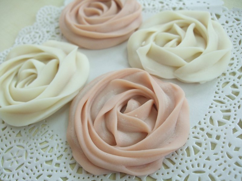 Flower Biscuit Handmade Soap－Wedding Small Items, Corporate Gifts, Travel Small Soap Multi-investment Discount - Soap - Plants & Flowers 