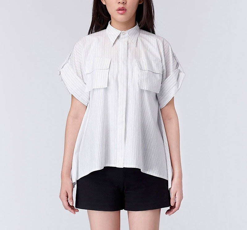 [Clear Price] As cool as the morning breeze, umbrella-shaped striped shirt white - Women's Shirts - Cotton & Hemp White