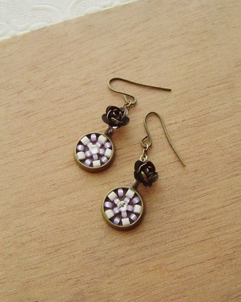 Mosaic tiles :: :: * Small small garden (purple / drape paragraph). Round. Collage. Rose - Earrings & Clip-ons - Other Metals Purple