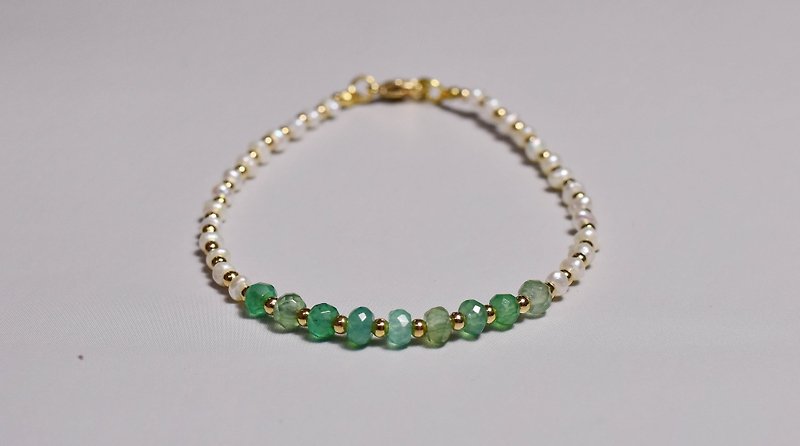 【Ruosang】|Dream|Yuzhisen. Natural mini pearls. Imported cut surface green agate. Thin bracelet - Bracelets - Gemstone Green