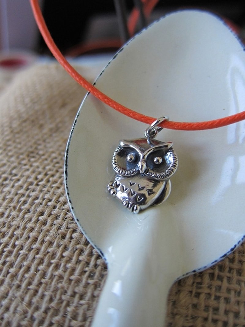 "Owl" handmade sterling silver pendant - สร้อยคอ - โลหะ สีนำ้ตาล