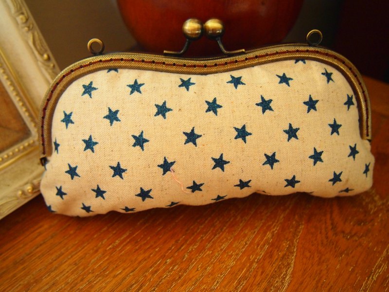 star glasses kiss lock bag - Toiletry Bags & Pouches - Other Materials Blue