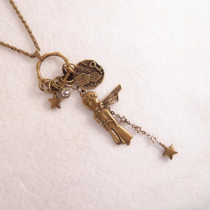 Encountered the little prince around the corner. Star x Rhinestone x Vintage Bronze Necklace - Necklaces - Other Metals Brown