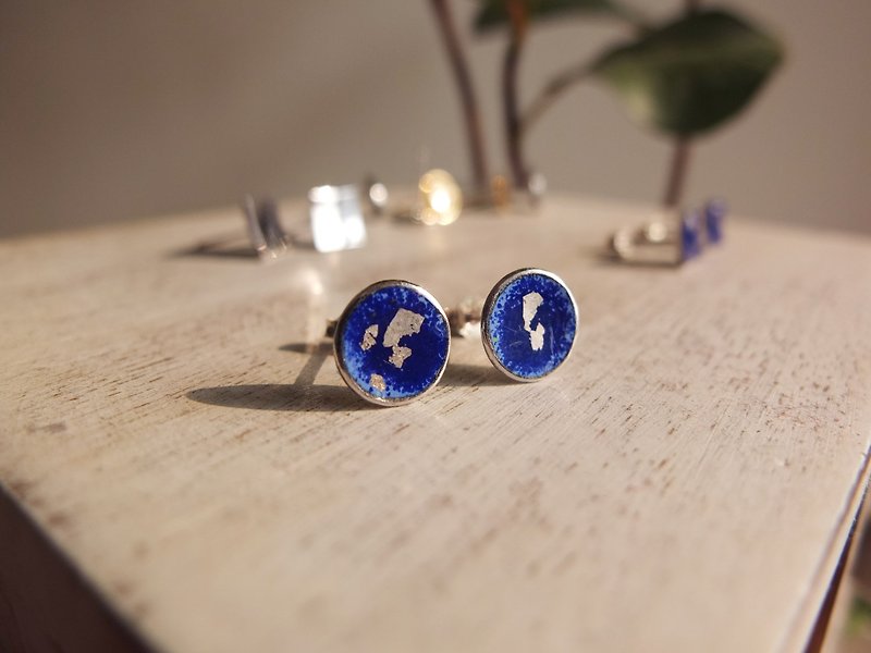 Kawashou [Pacific] enamel earrings / all handmade sterling silver - Earrings & Clip-ons - Other Metals Blue